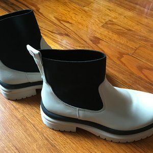 beige/black rubber women's islo boots made in italy